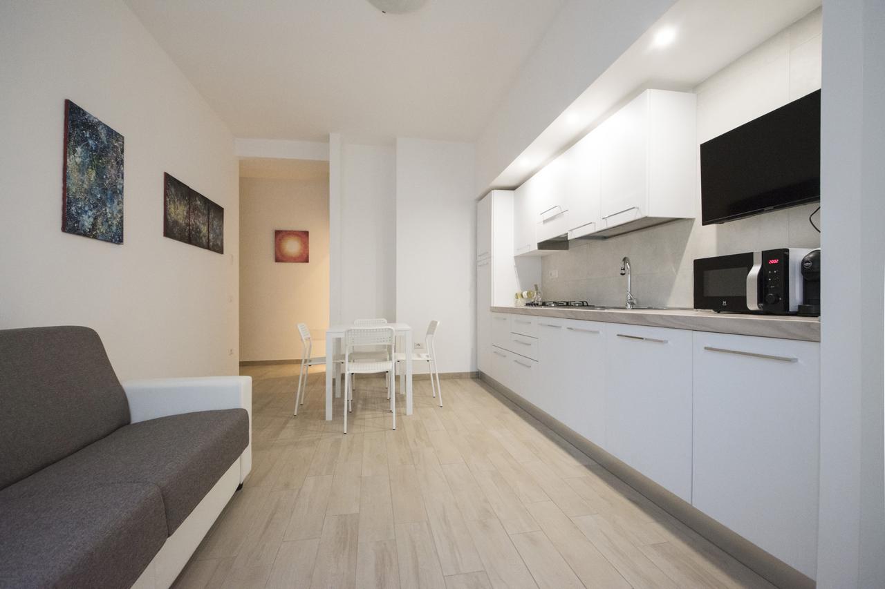 Edo Gallery Suites Кальярі Екстер'єр фото