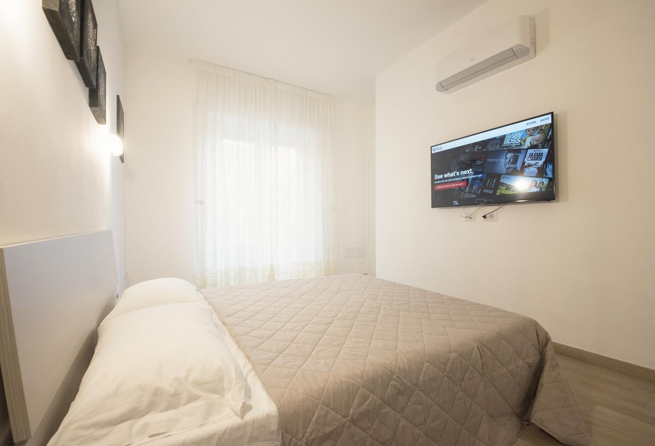 Edo Gallery Suites Кальярі Екстер'єр фото