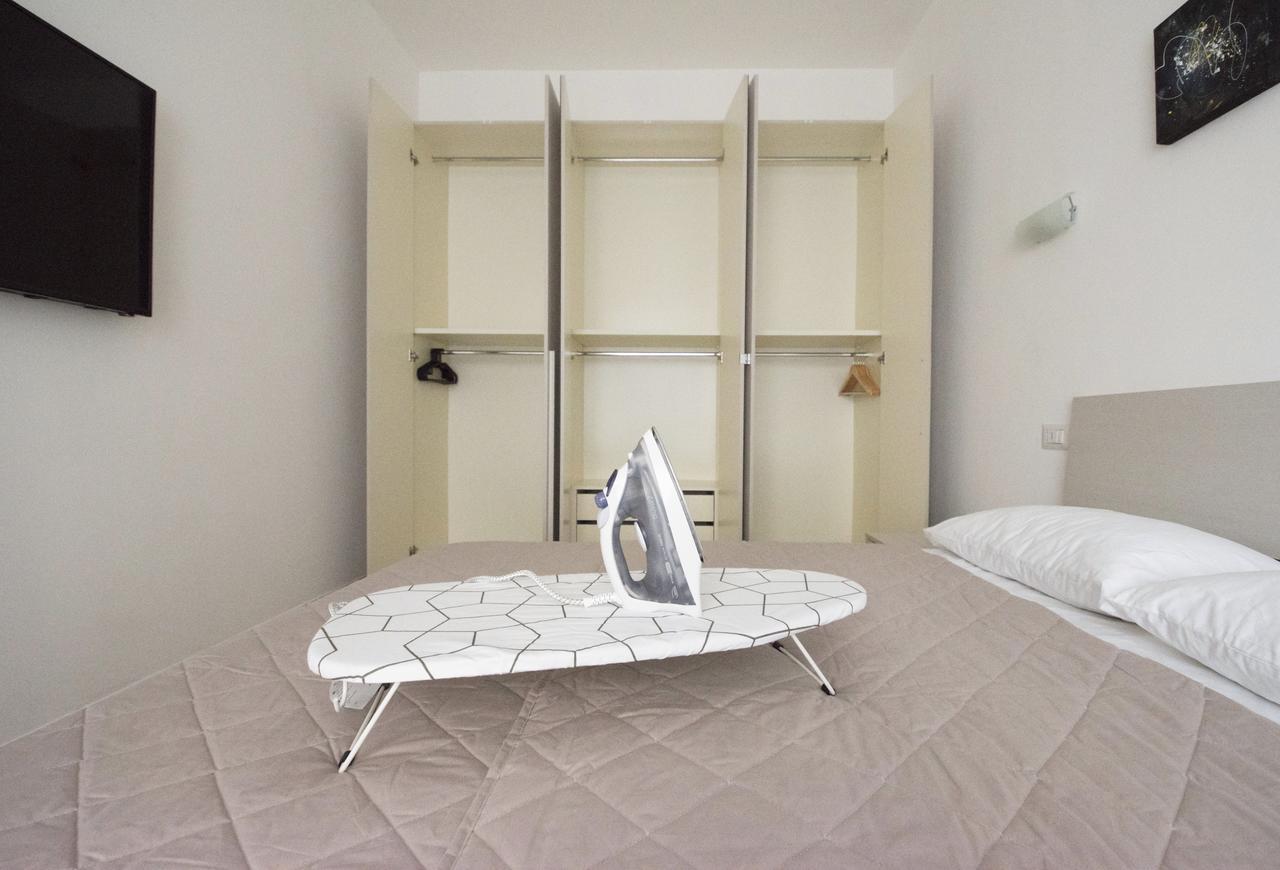 Edo Gallery Suites Кальярі Екстер'єр фото